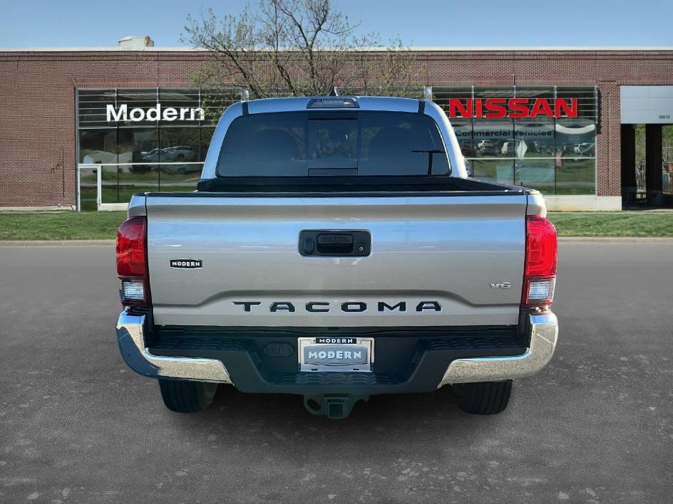 Used 2021 Toyota Tacoma SR5 image 3