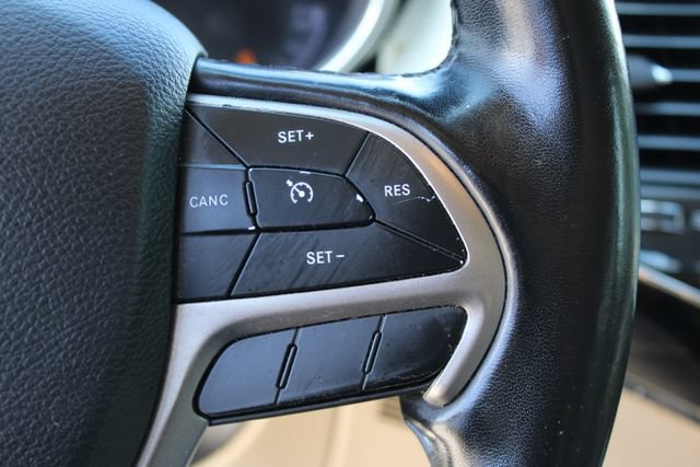 Used 2020 Jeep Grand Cherokee Limited RWD image 21