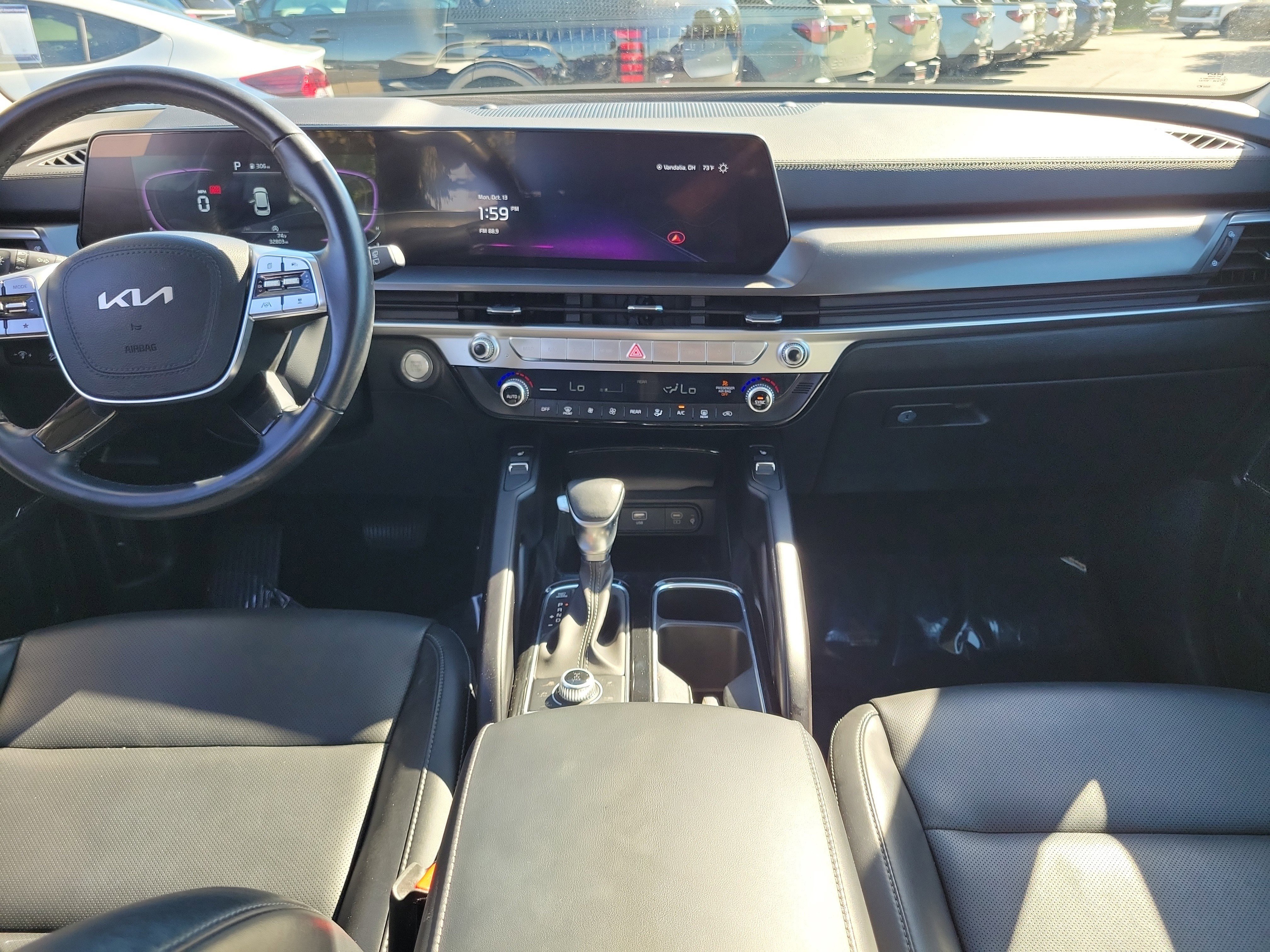 Used 2025 Kia Telluride S image 9