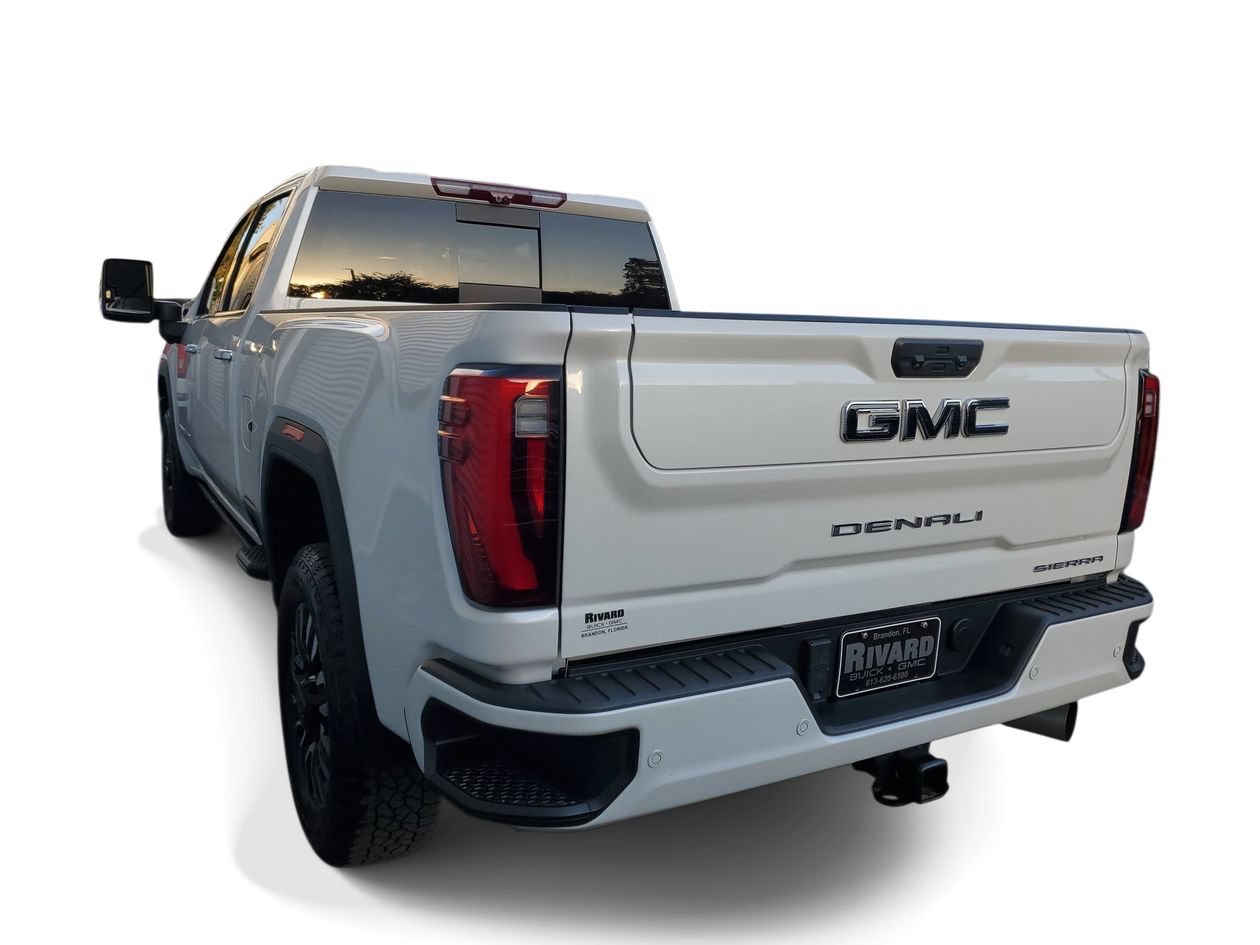 Used 2024 GMC Sierra 2500 Denali Ultimate w/ Max Trailering Package AWD/4WD image 3