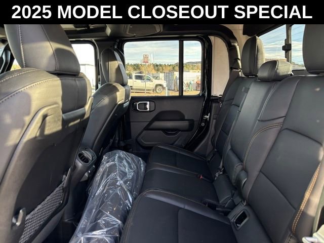 New 2025 Jeep Gladiator Mojave AWD/4WD image 15