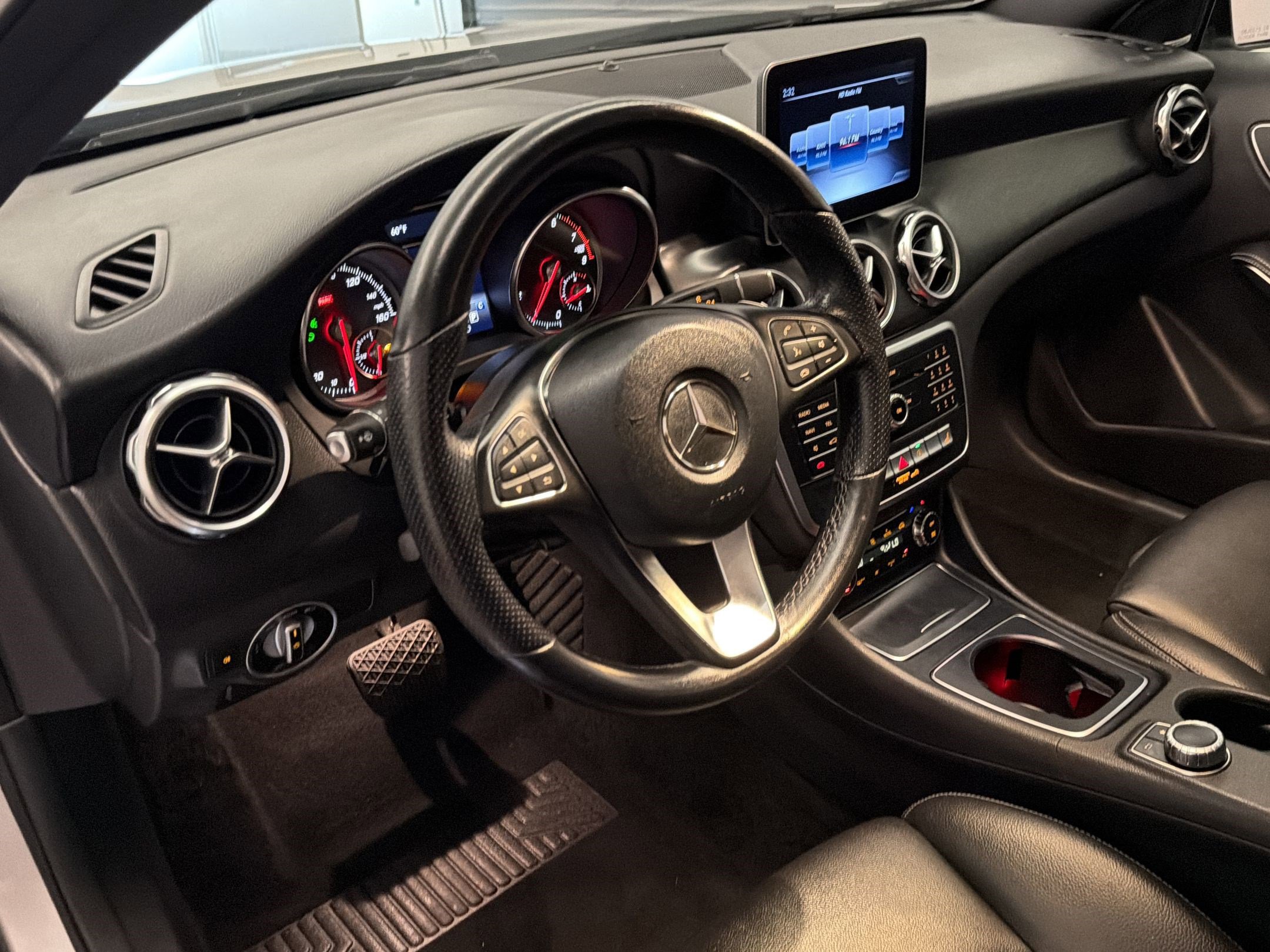 Used 2019 Mercedes-Benz GLA 250 image 4