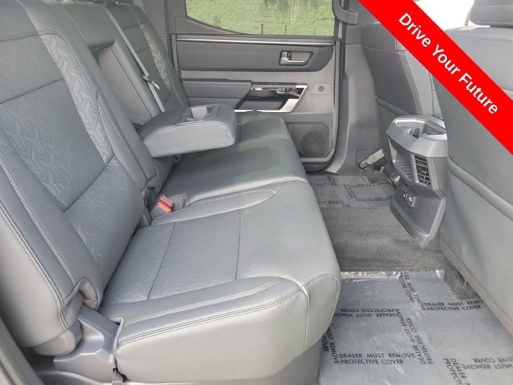 Used 2025 Toyota Tundra Limited AWD/4WD image 23