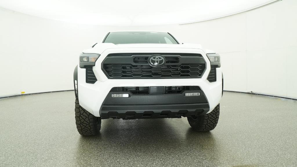 New 2025 Toyota Tacoma TRD Off-Road image 3