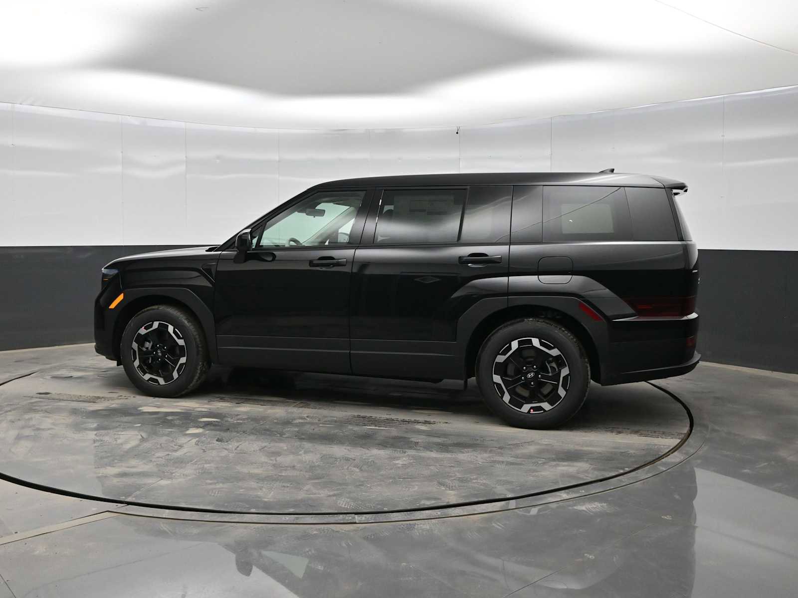 New 2026 Hyundai Santa Fe SE image 3