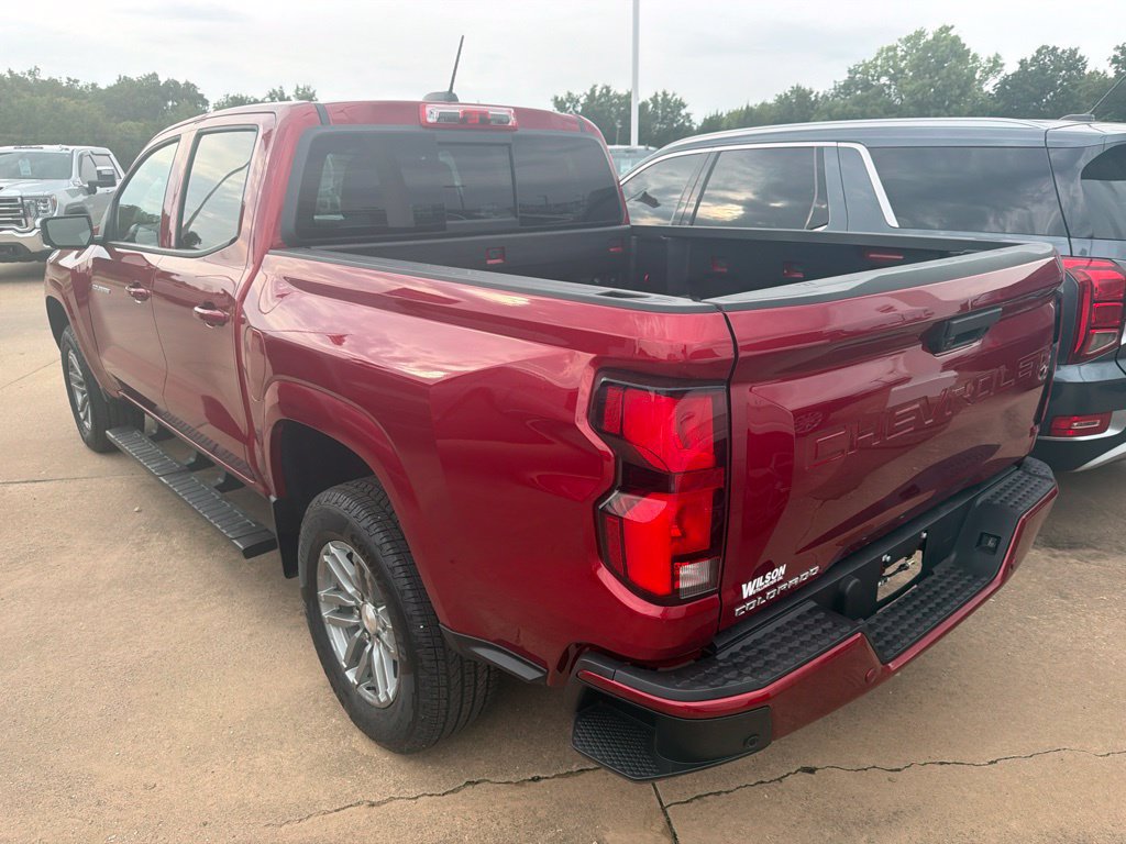 Used 2025 Chevrolet Colorado LT w/ LT Convenience Package RWD image 14