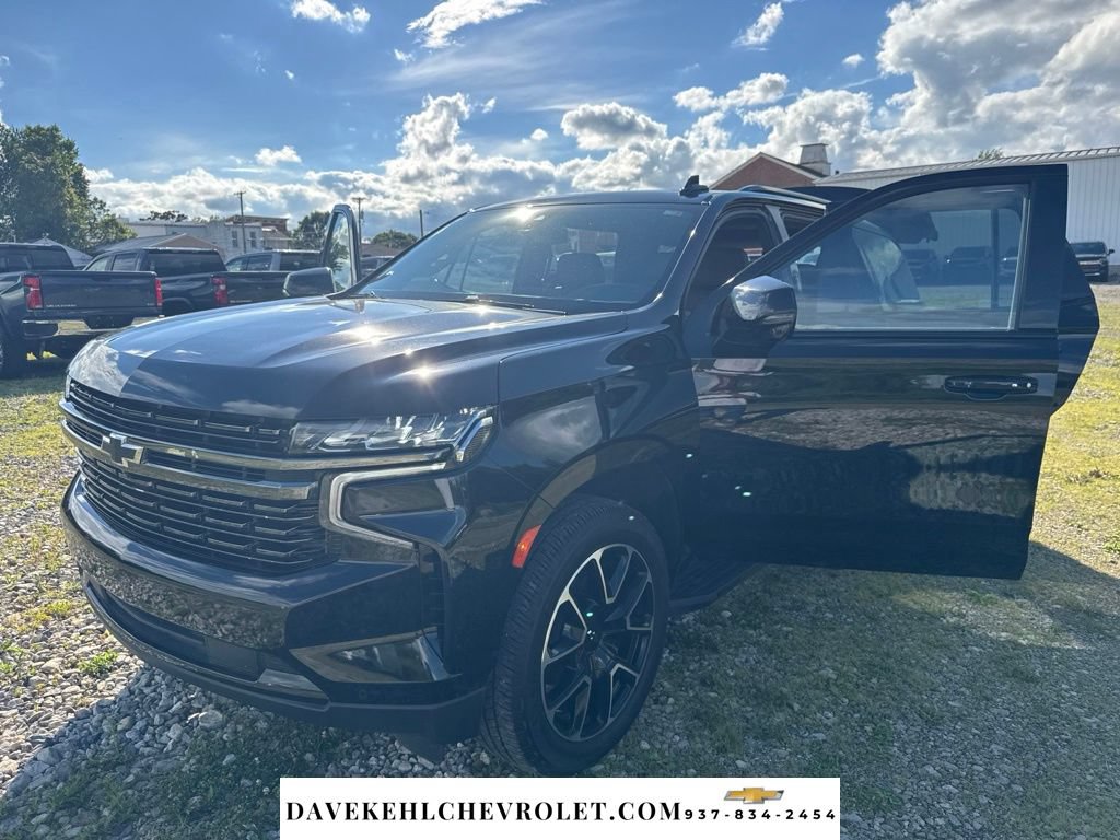 Used 2021 Chevrolet Tahoe RST w/ Luxury Package AWD/4WD image 36