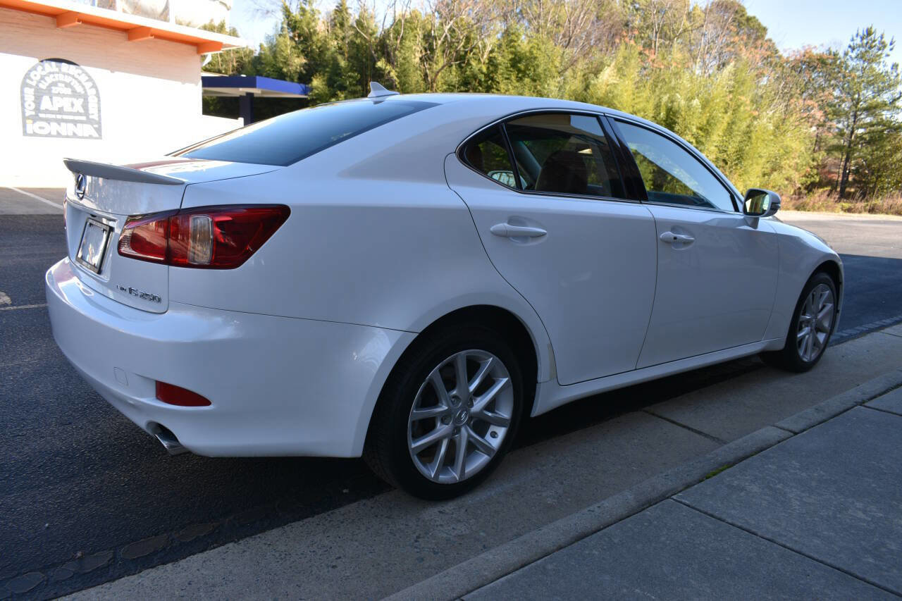 Used 2011 Lexus IS 250 AWD image 3