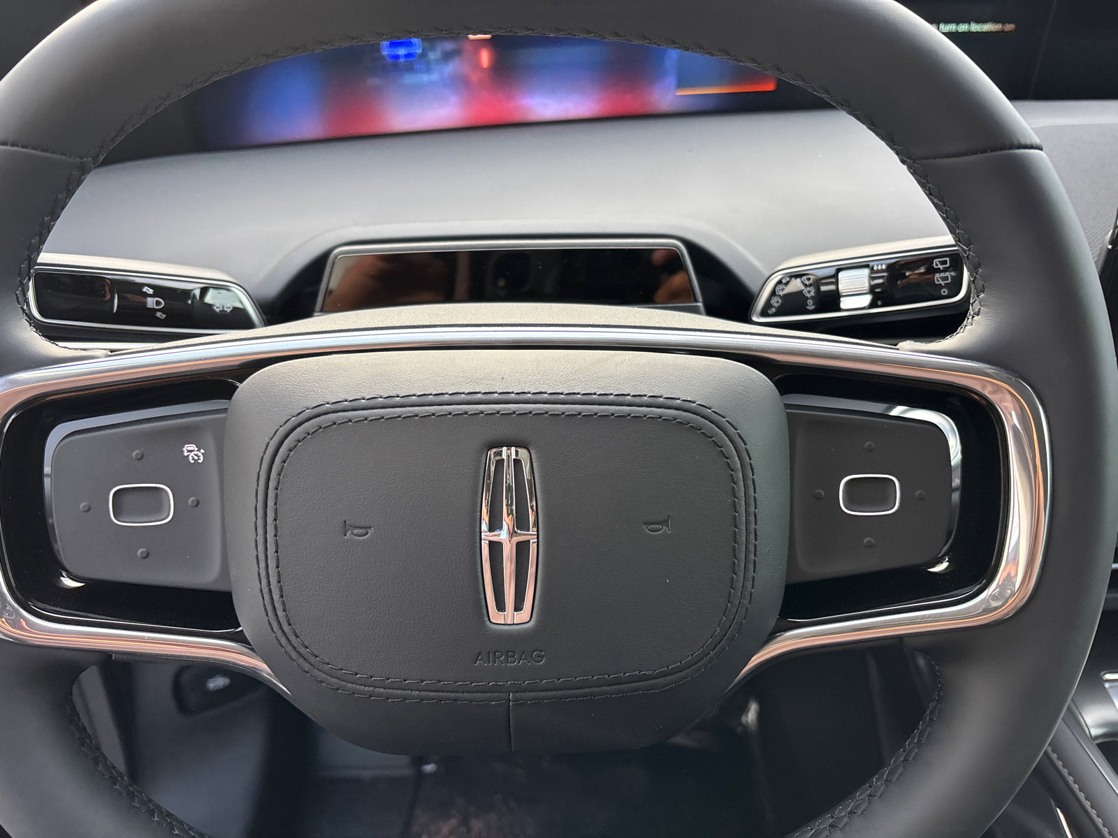 New 2026 Lincoln Nautilus Premier image 16