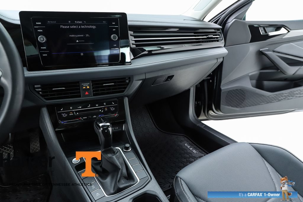 Used 2025 Volkswagen Jetta SEL FWD image 66
