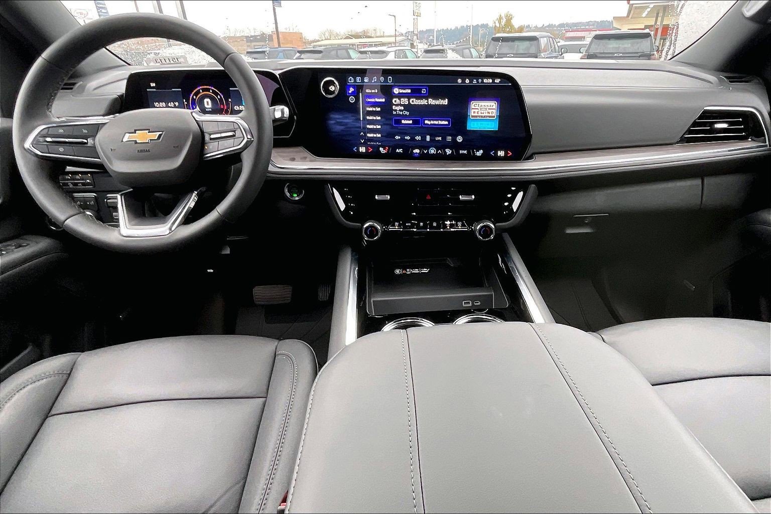 New 2026 Chevrolet Suburban LT w/ Comfort Package image 5