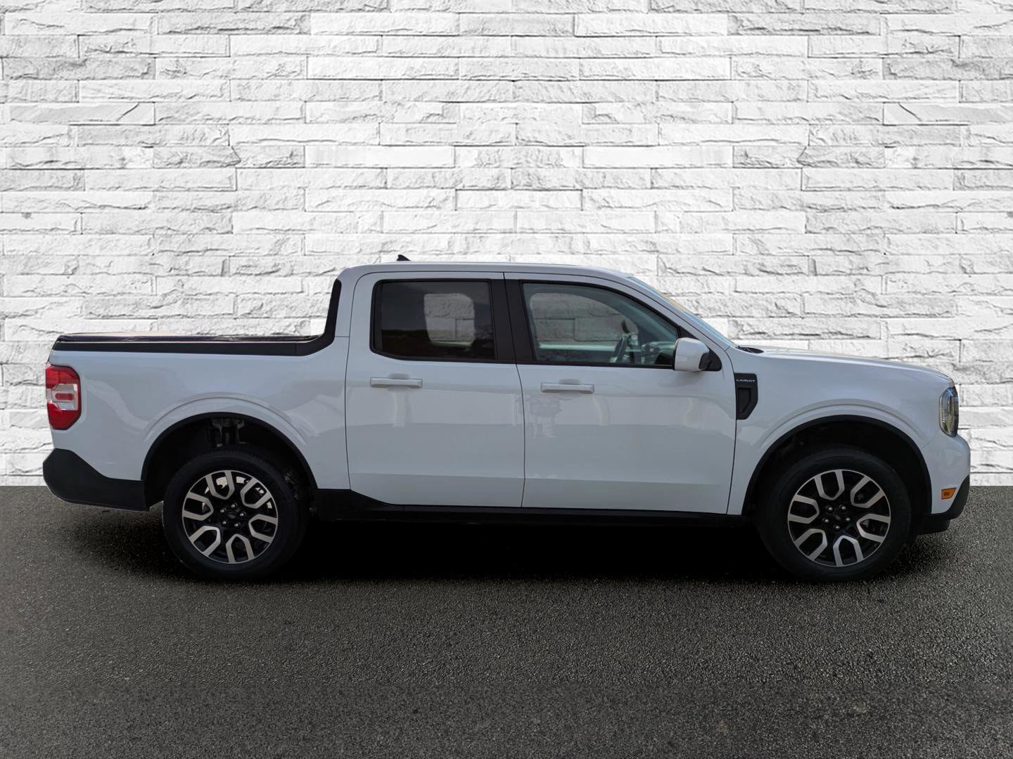 Used 2023 Ford Maverick Lariat w/ Lariat Luxury Package image 5