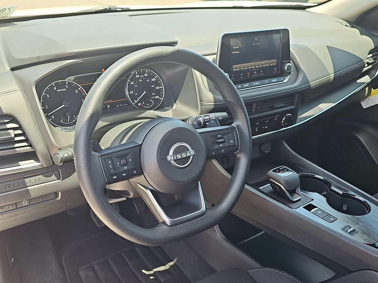 Certified 2024 Nissan Rogue S FWD image 15