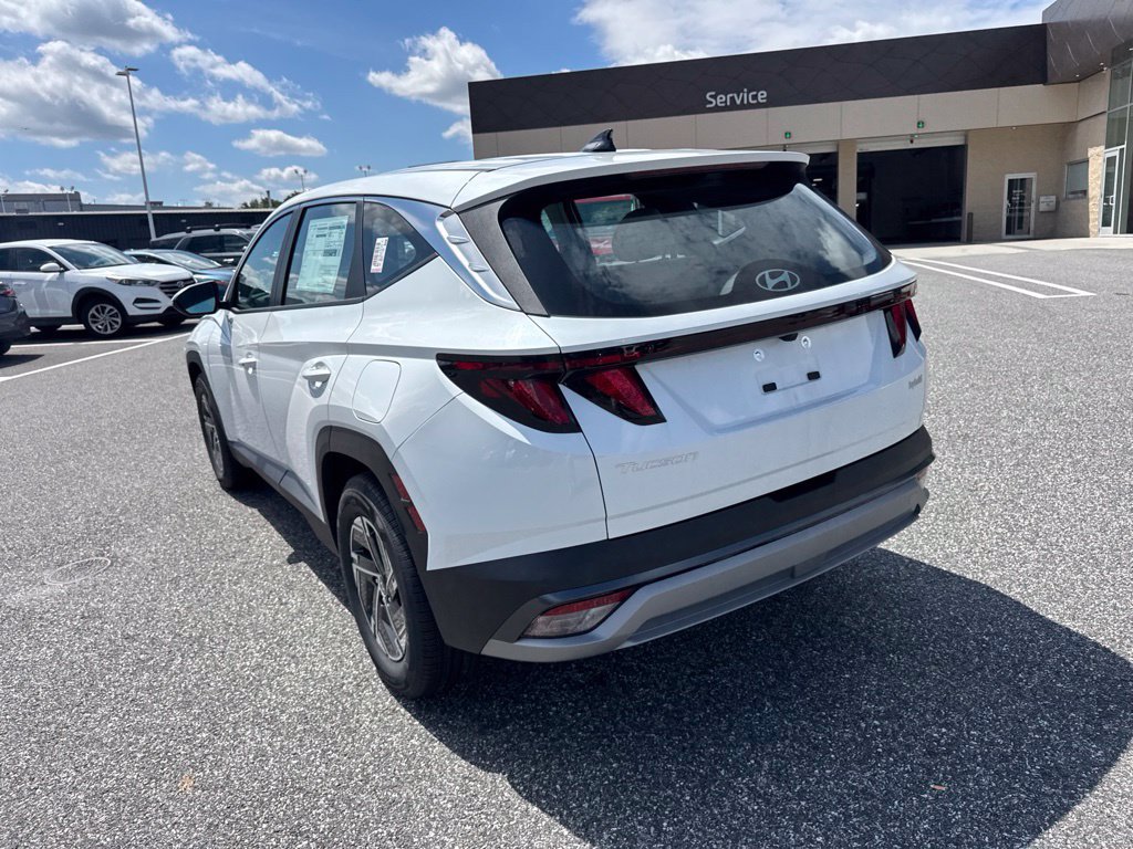 New 2026 Hyundai Tucson Blue SE FWD image 7