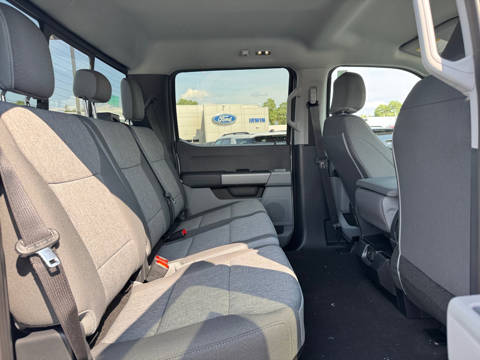 New 2026 Ford F250 XL w/ STX Appearance Package AWD/4WD image 28
