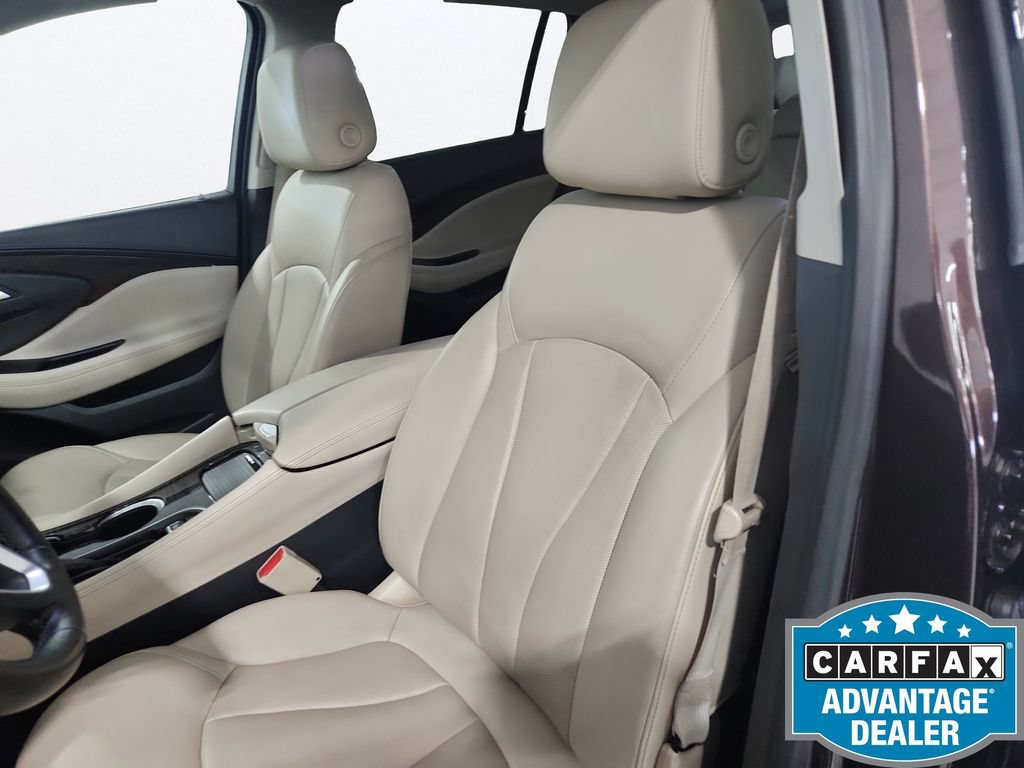 Used 2020 Buick Envision Essence FWD image 17