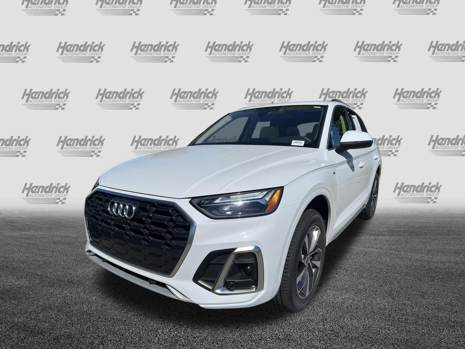 Certified 2023 Audi Q5 2.0T Premium Plus w/ Premium Plus Package AWD/4WD image 5