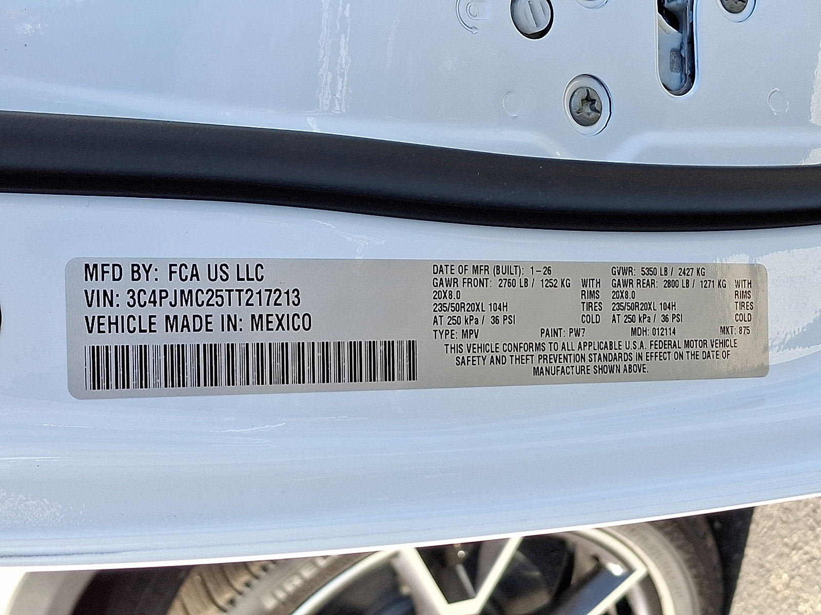 New 2026 Jeep Cherokee Overland image 18