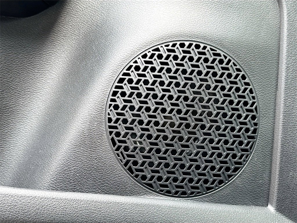 Used 2023 Nissan Ariya FWD image 20