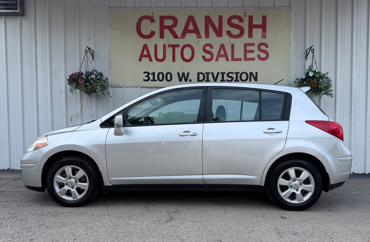 Used 2009 Nissan Versa Hatchback w/ Convenience Pkg FWD image 10