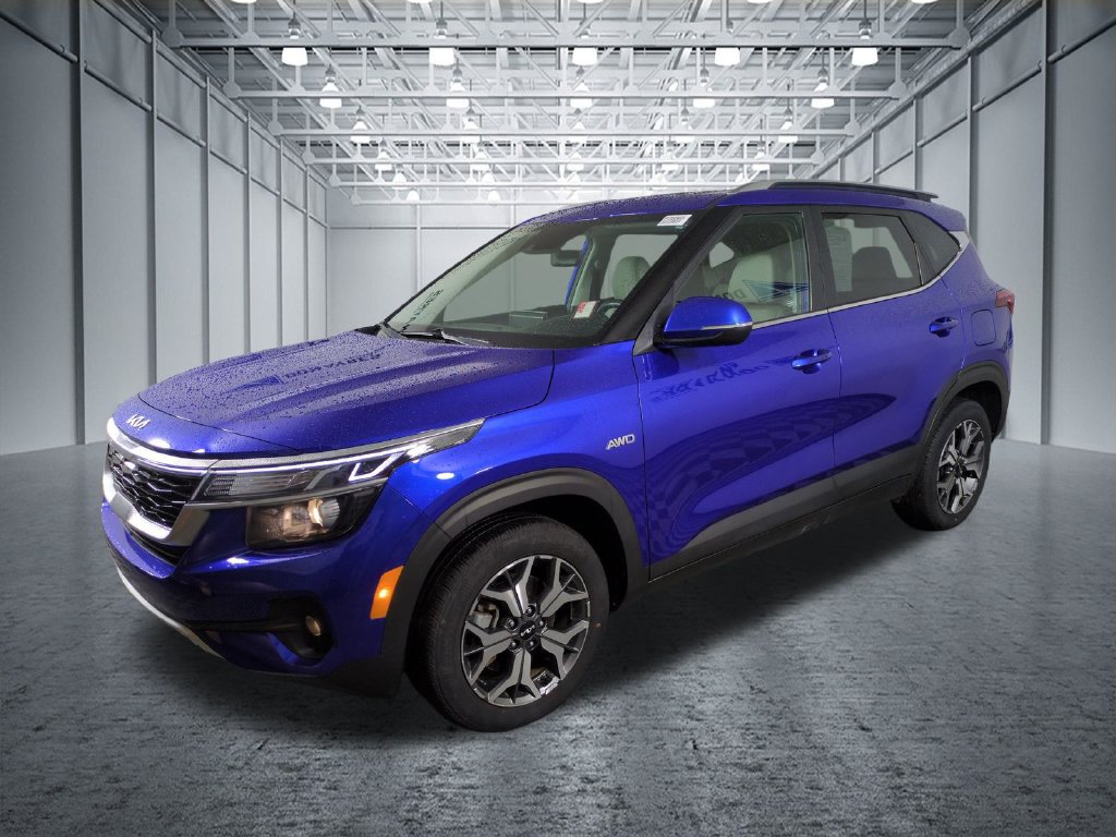 Used 2023 Kia Seltos EX