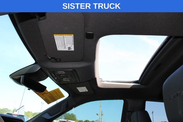 Used 2023 GMC Sierra 1500 AT4 w/ AT4 Premium Package AWD/4WD image 24