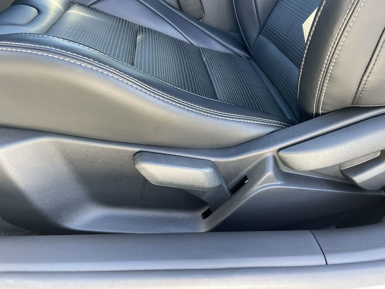 New 2025 Ford Mustang GT Premium w/ GT Performance Package RWD image 19