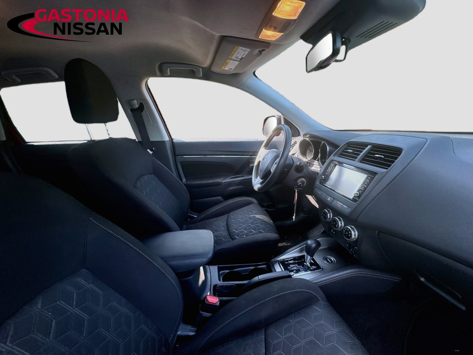 Used 2024 Mitsubishi Outlander Sport ES AWD/4WD image 35