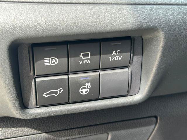 Certified 2025 Toyota Highlander Platinum AWD/4WD image 32