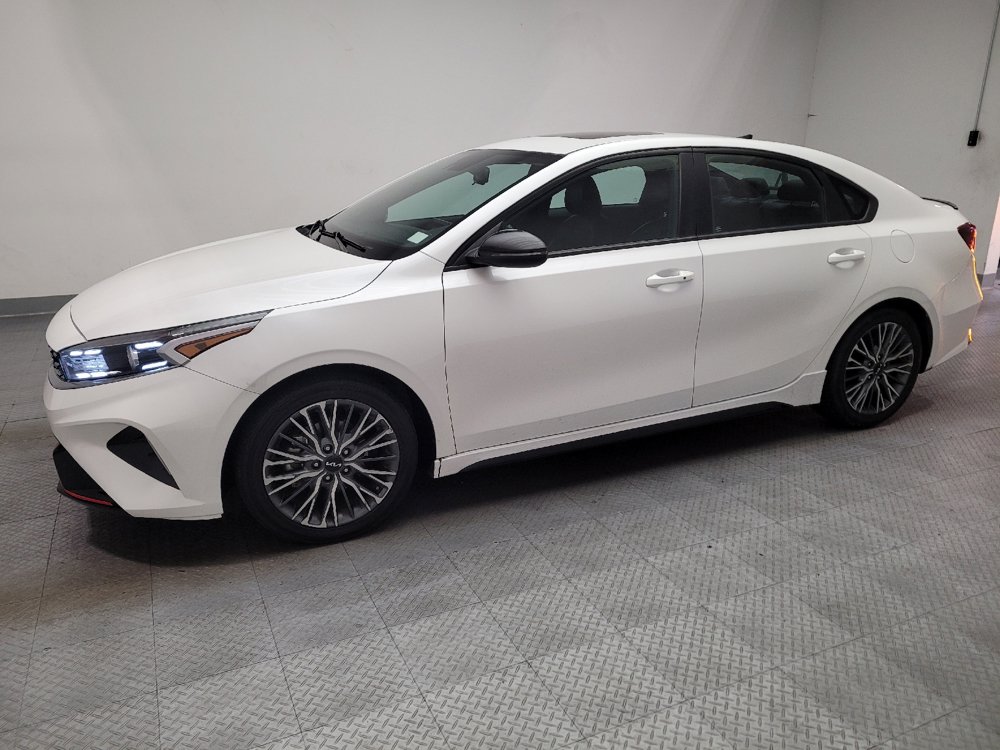 Used 2023 Kia Forte GT-Line w/ GT-Line Premium Package FWD image 2