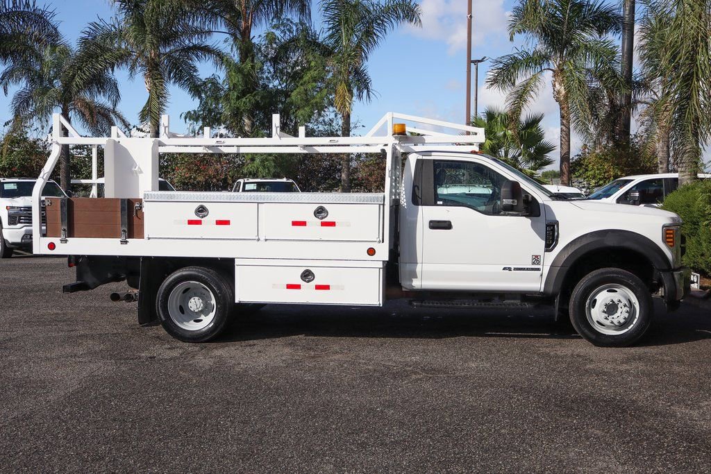 Used 2019 Ford F550 2WD Regular Cab Super Duty image 11