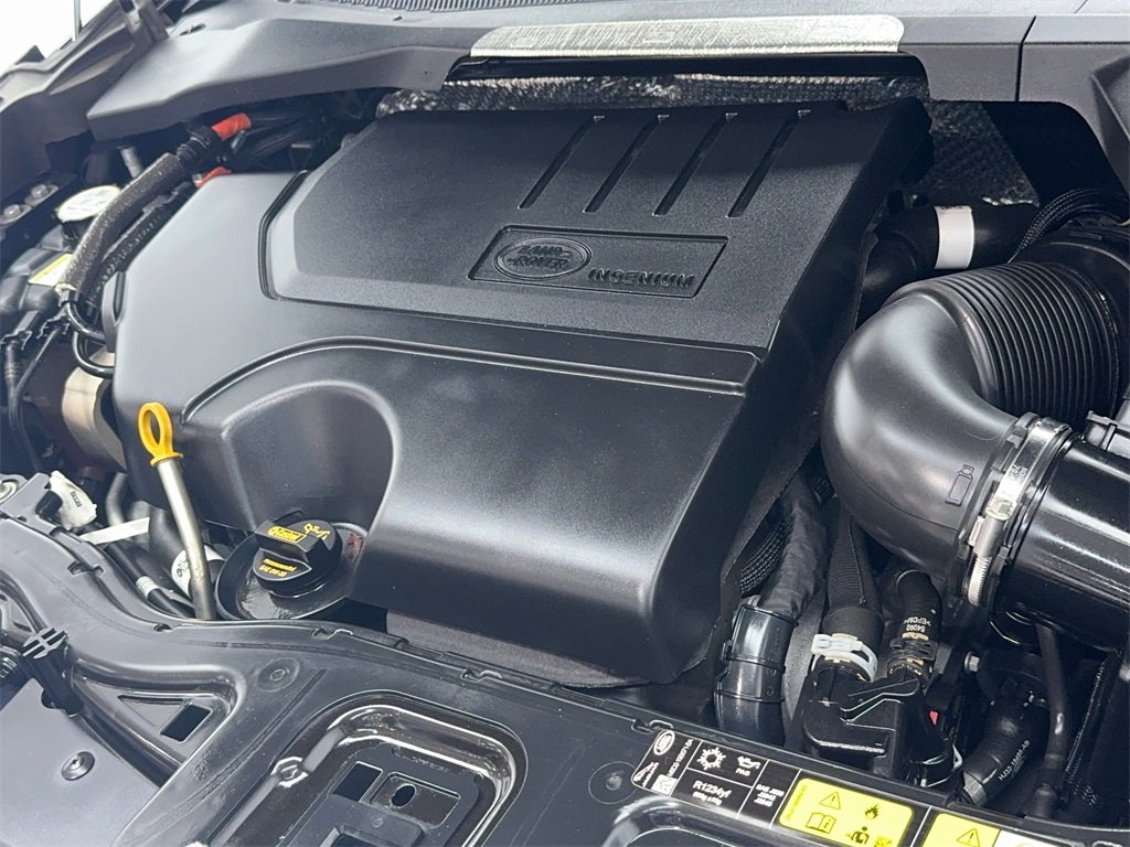 Used 2023 Land Rover Discovery Sport SE image 61