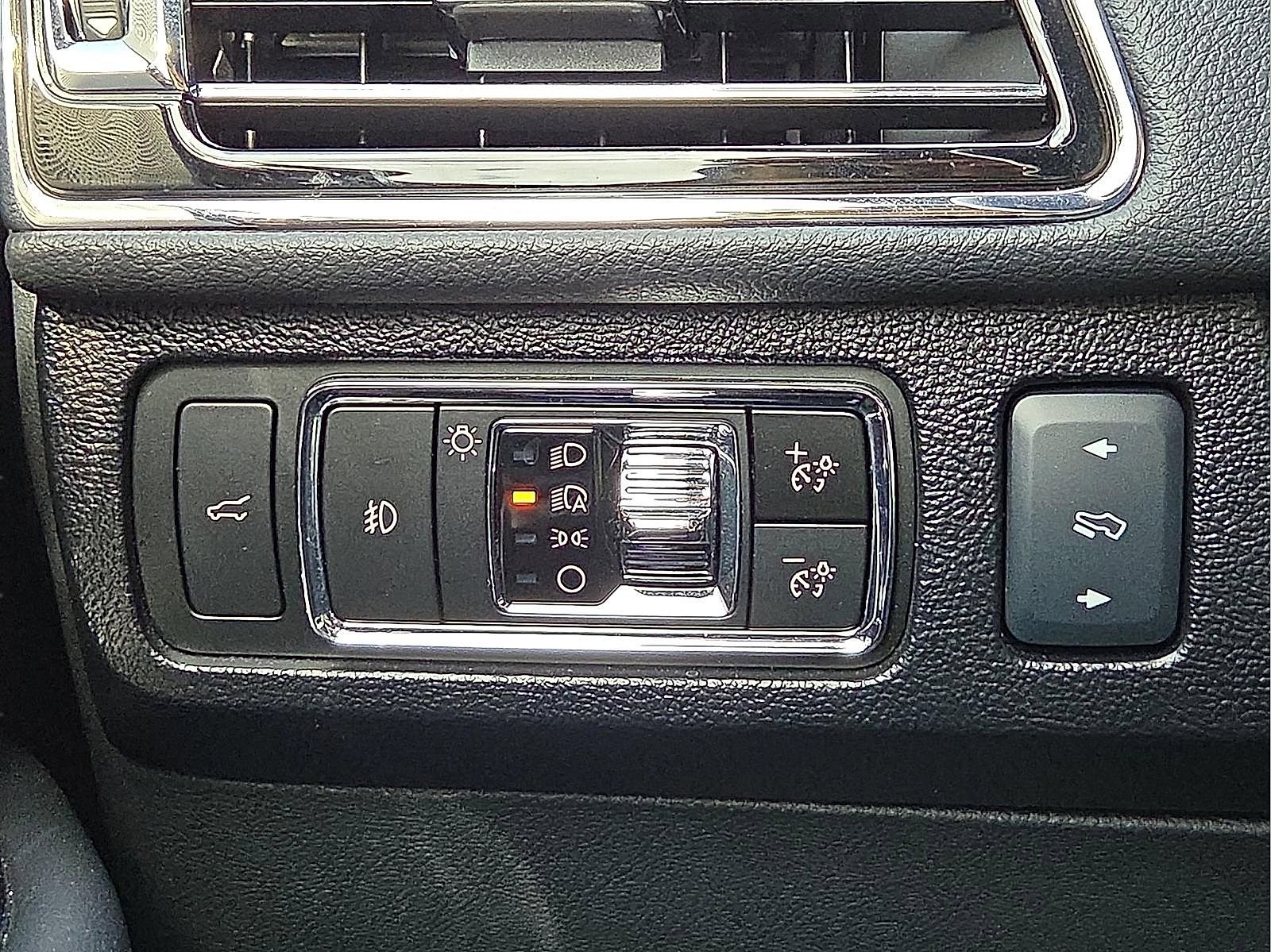 Used 2024 Lincoln Navigator L Reserve AWD/4WD image 18