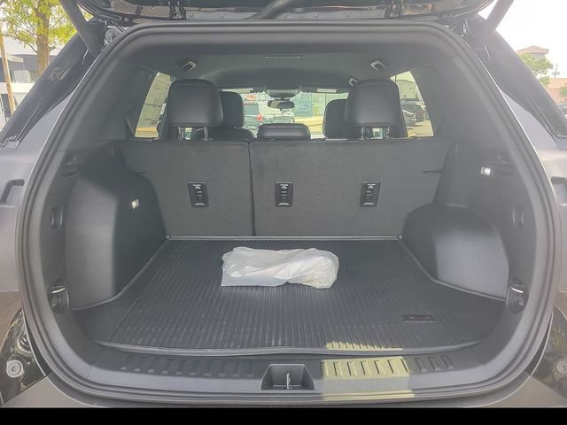 New 2027 GMC Terrain Elevation w/ Elevation Premium Package AWD/4WD image 26