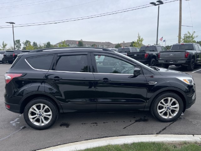 Certified 2018 Ford Escape SE FWD image 6