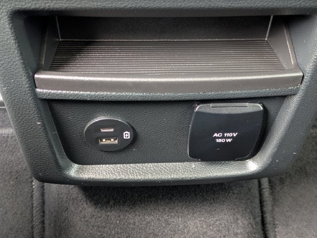 Used 2021 Ford Edge Titanium w/ Cargo Accessory Package FWD image 15