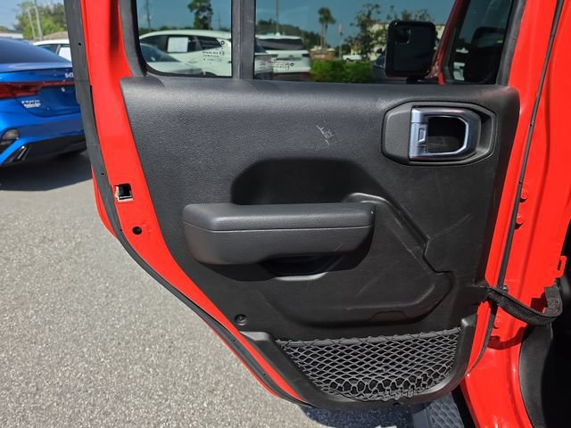 Used 2023 Jeep Gladiator Sport AWD/4WD image 12