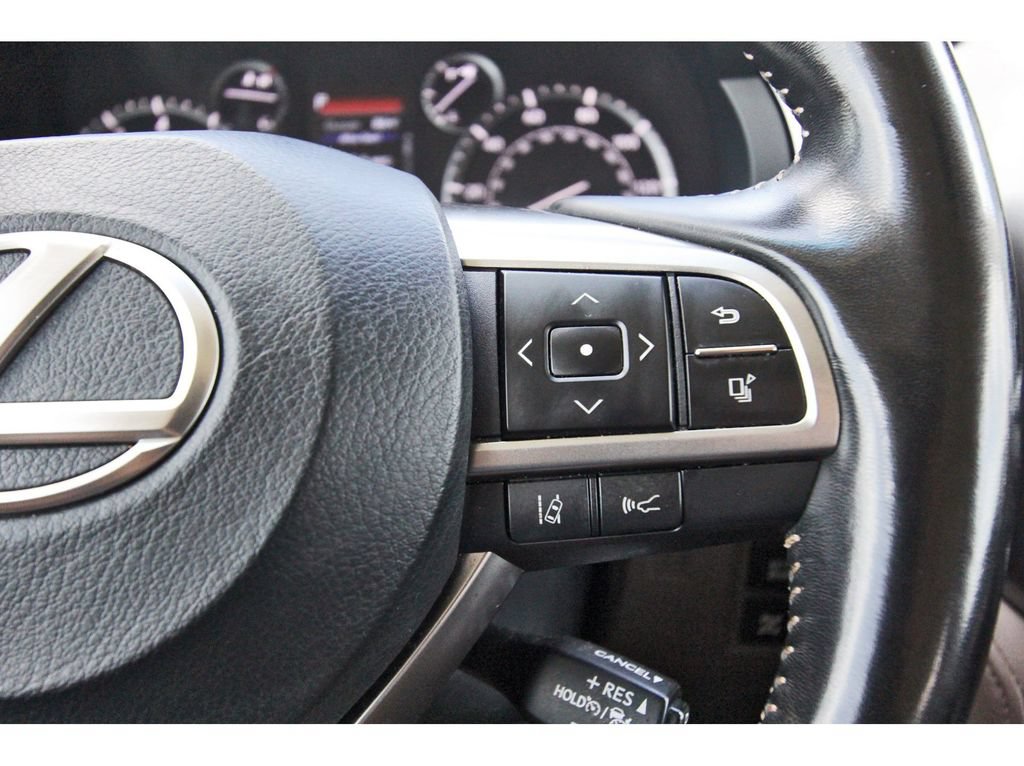 Used 2022 Lexus GX 460 Luxury w/ Off Road Package AWD/4WD image 23