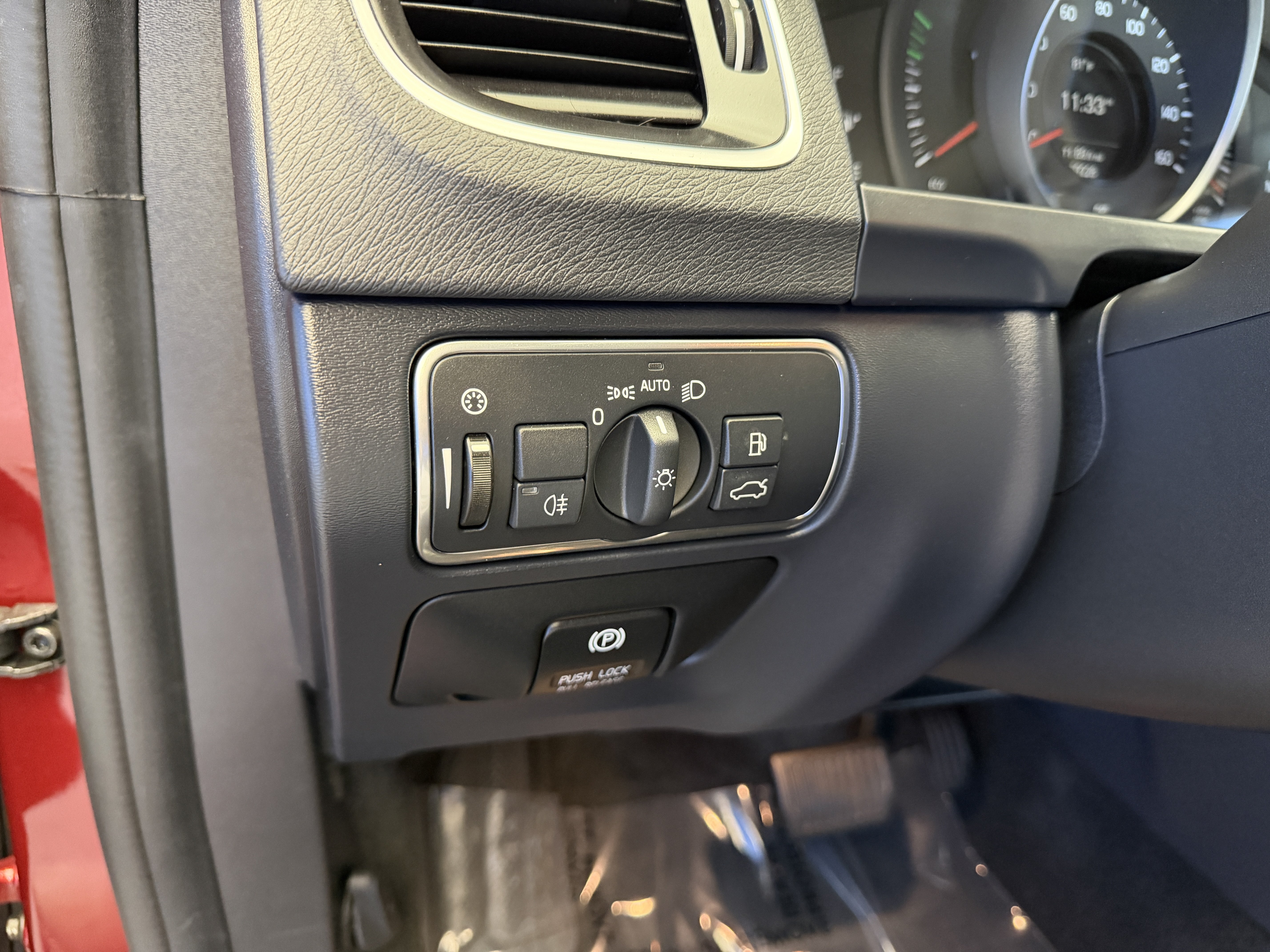 Used 2014 Volvo S60 T5 FWD image 14