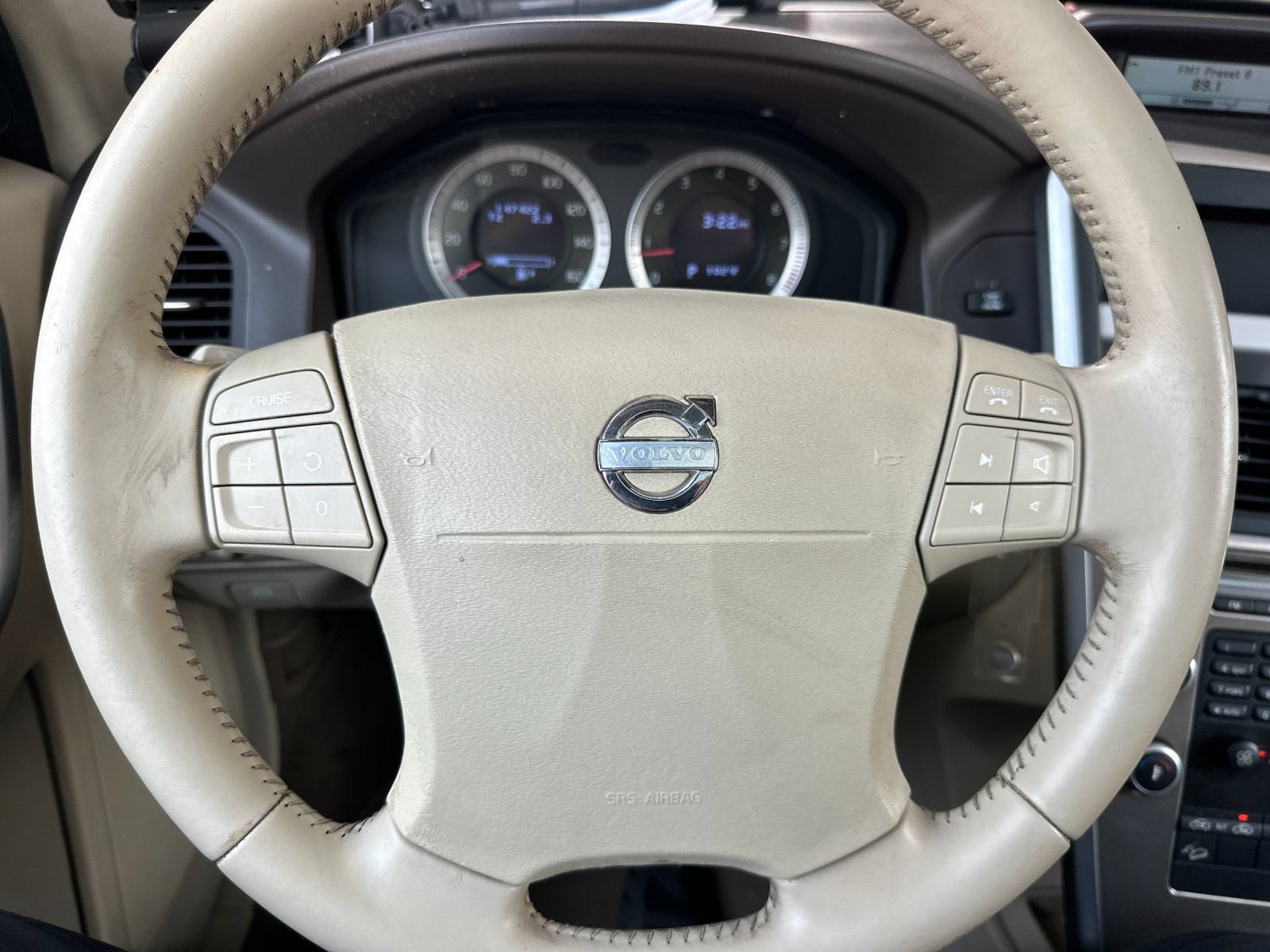 Used 2010 Volvo XC60 T6 AWD/4WD image 23