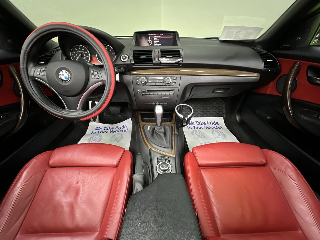 Used 2012 BMW 128i Convertible RWD image 17