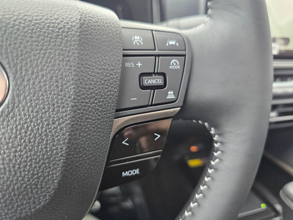 New 2026 Toyota Camry Hybrid image 31