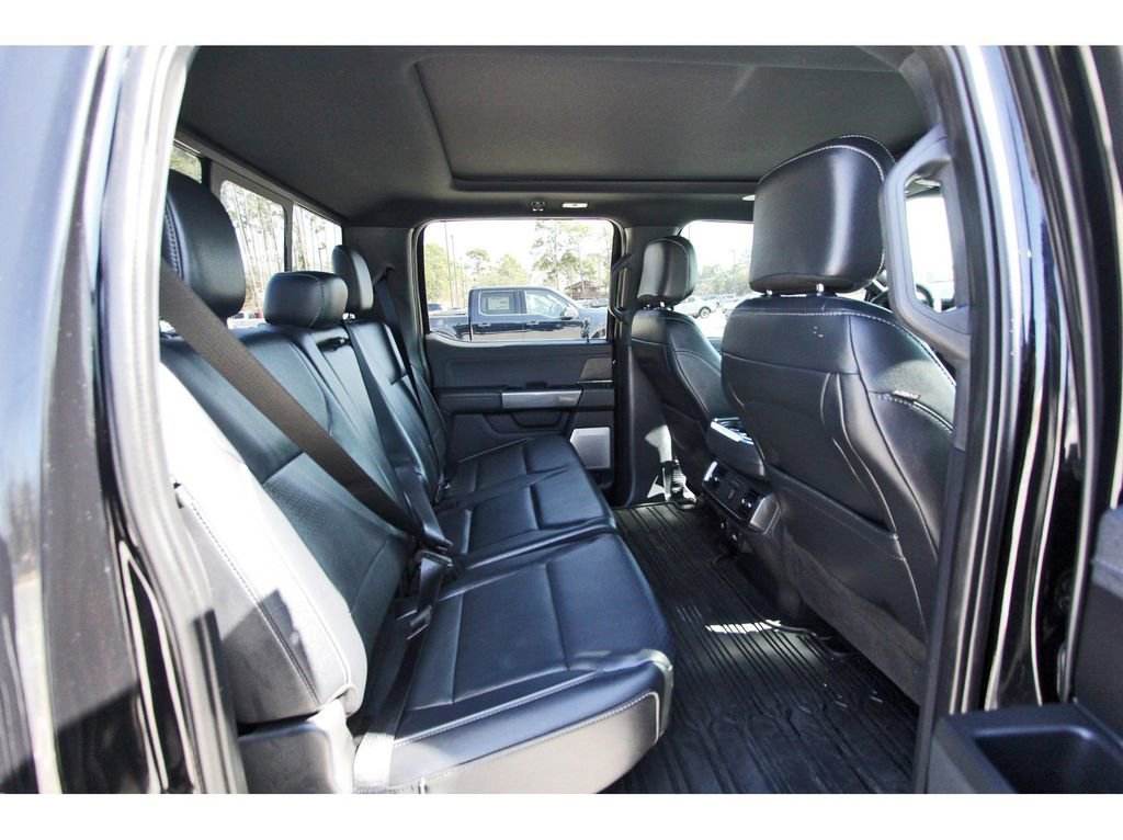 Used 2022 Ford F150 Lariat w/ Equipment Group 502A High image 10