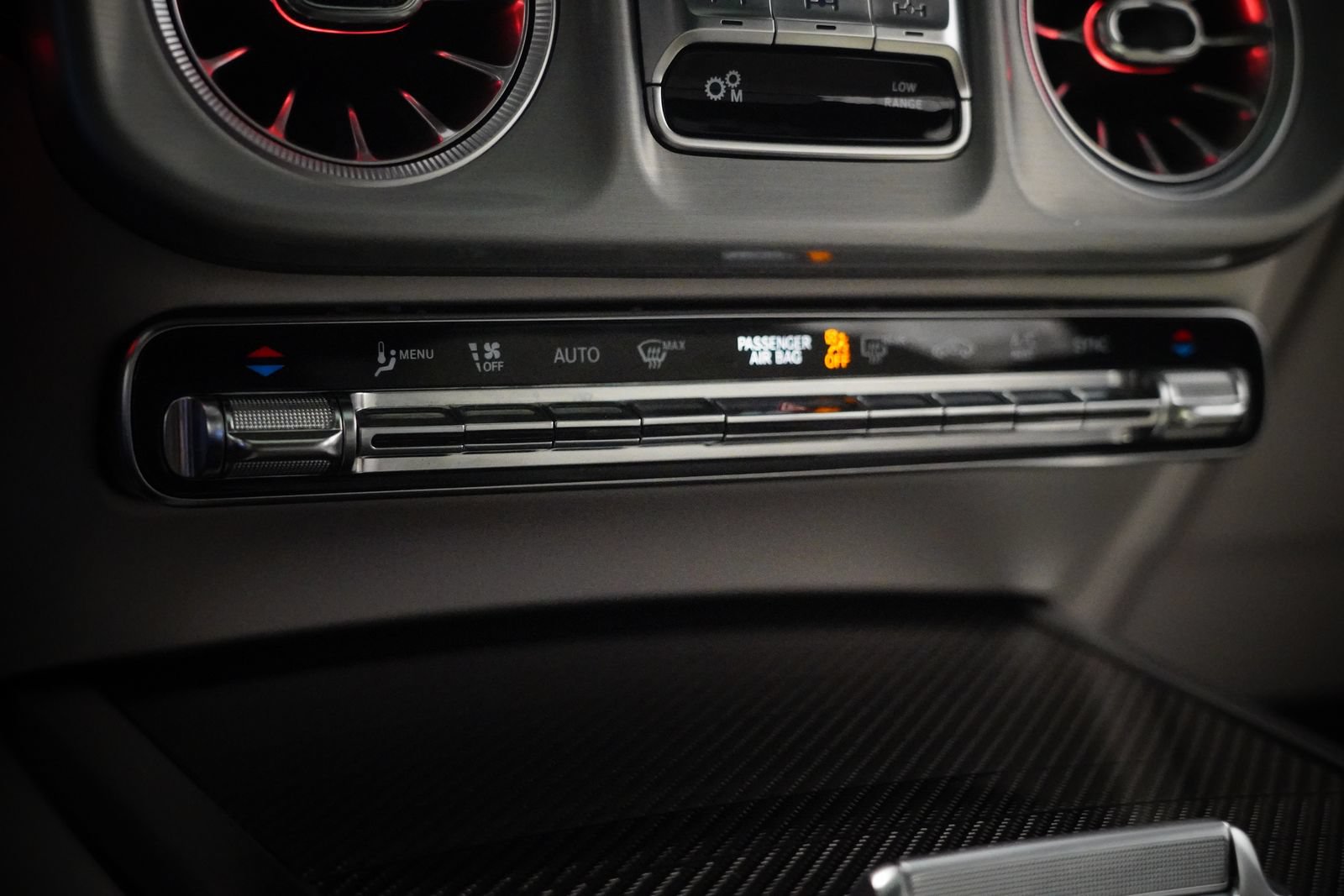 Certified 2025 Mercedes-Benz G 63 AMG 4MATIC image 28