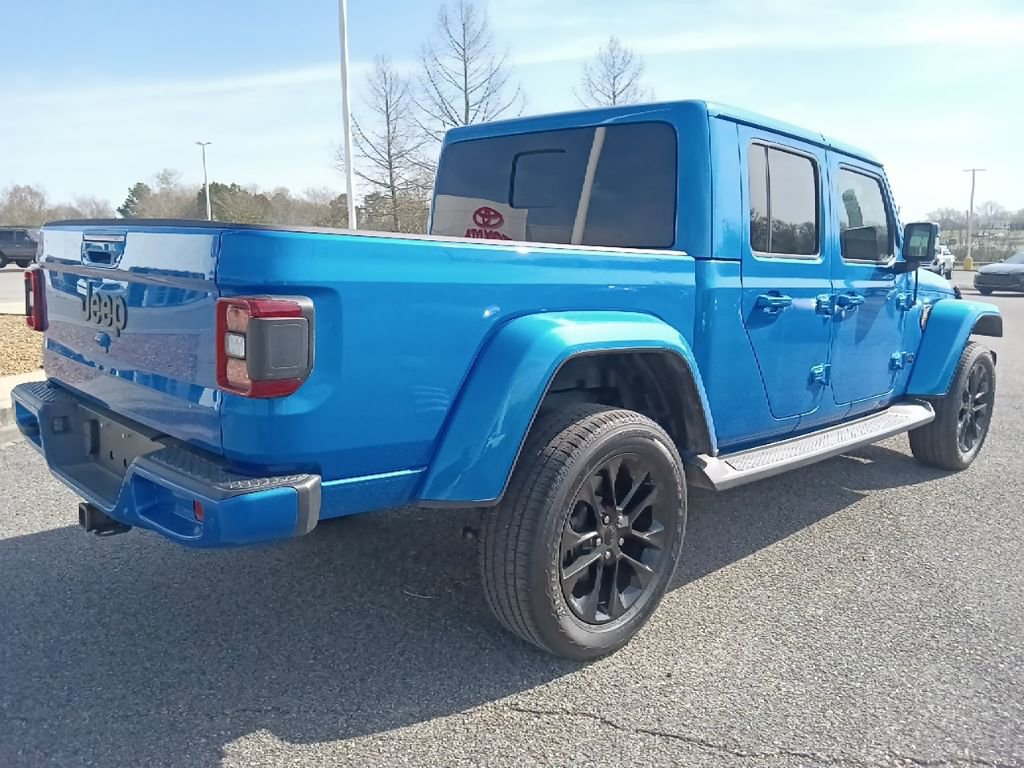 Used 2022 Jeep Gladiator Overland image 3