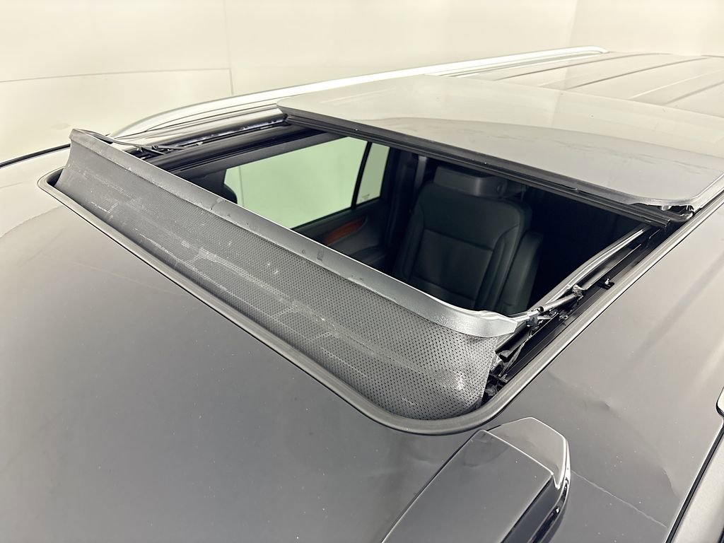 New 2026 GMC Yukon XL Denali w/ Sun & Power Step Package image 22