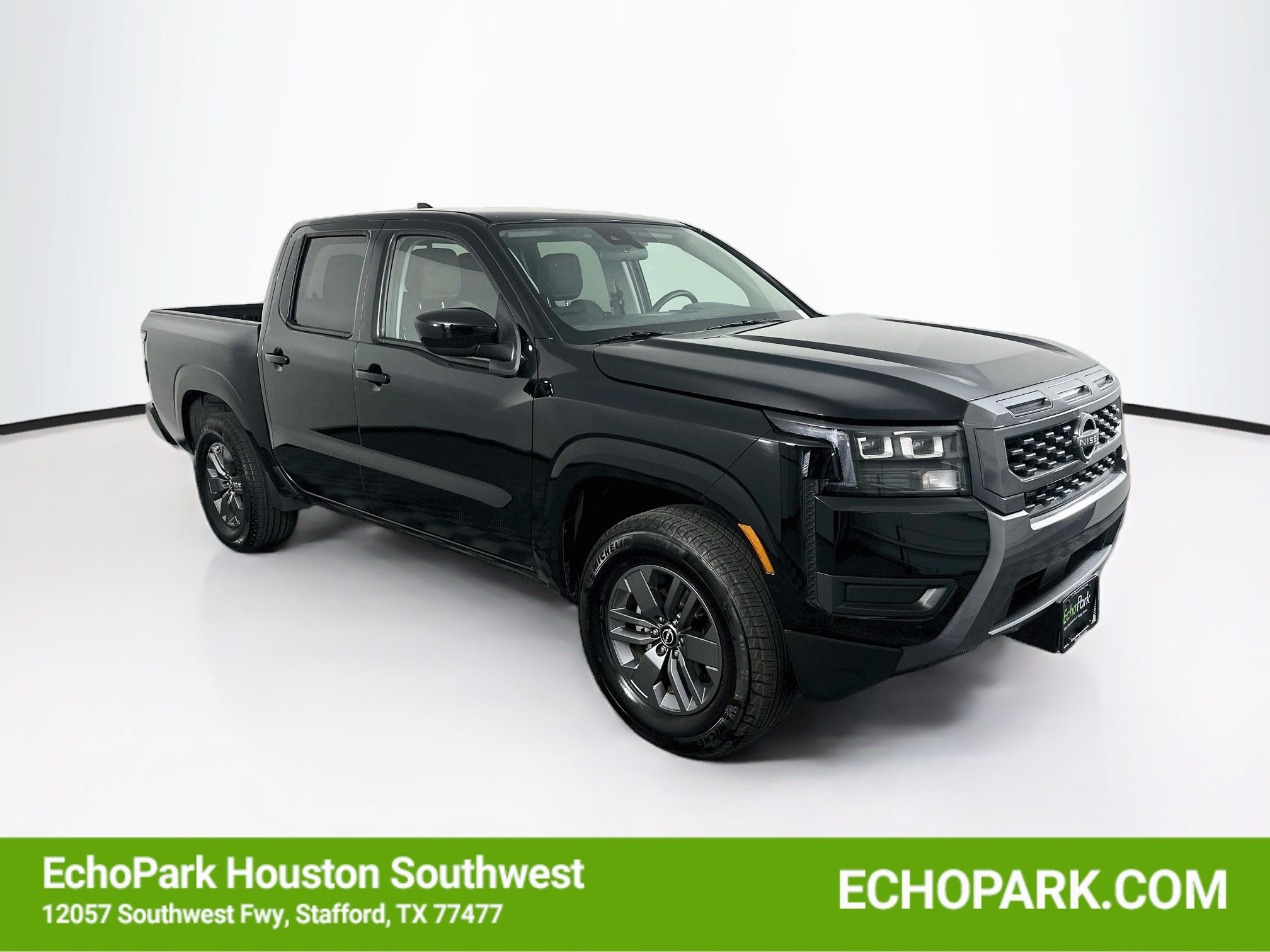 Used 2026 Nissan Frontier SV RWD image 1