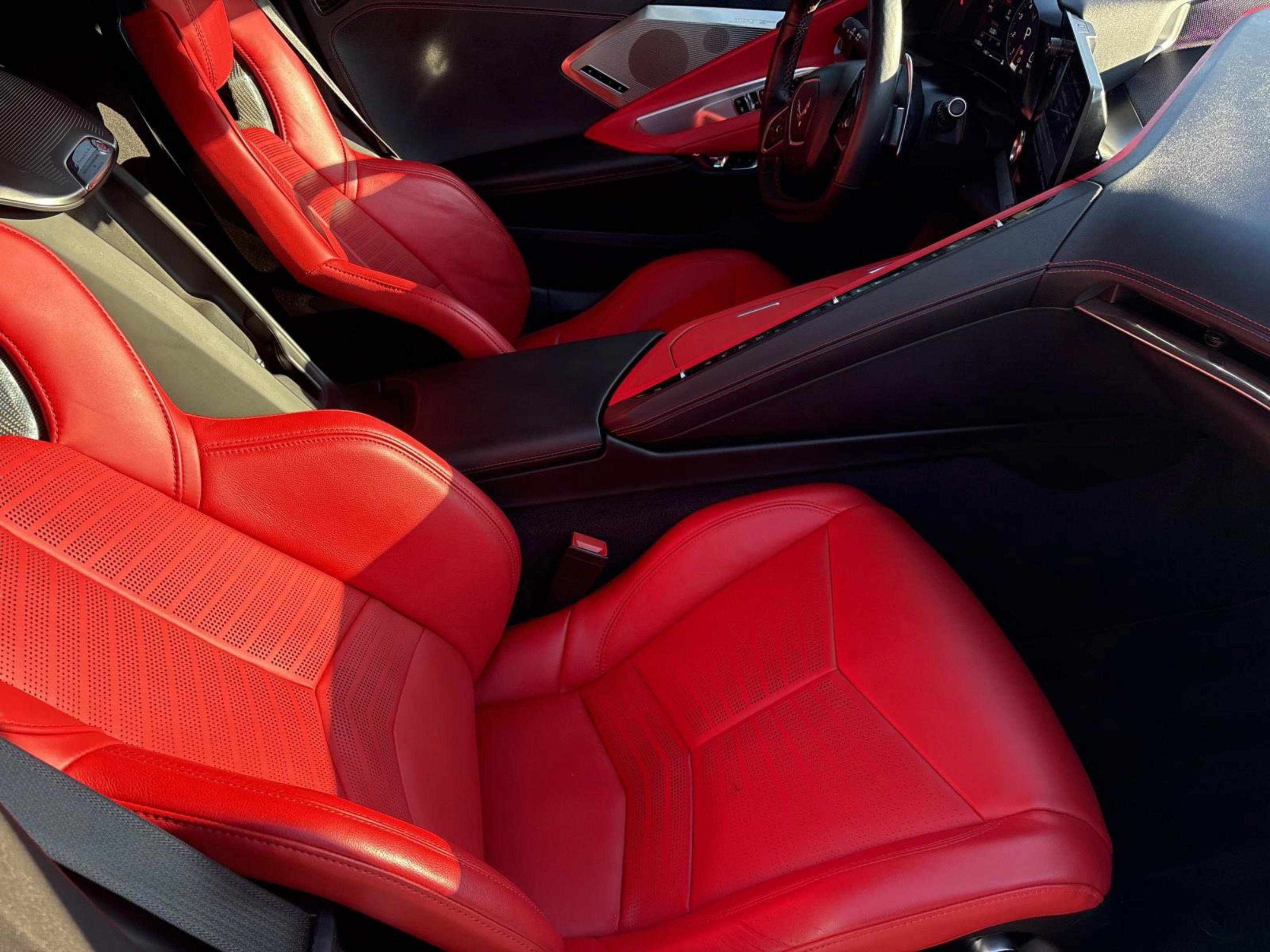 Used 2020 Chevrolet Corvette Stingray Preferred Conv w/ 2LT Preferred Equipment Group image 11