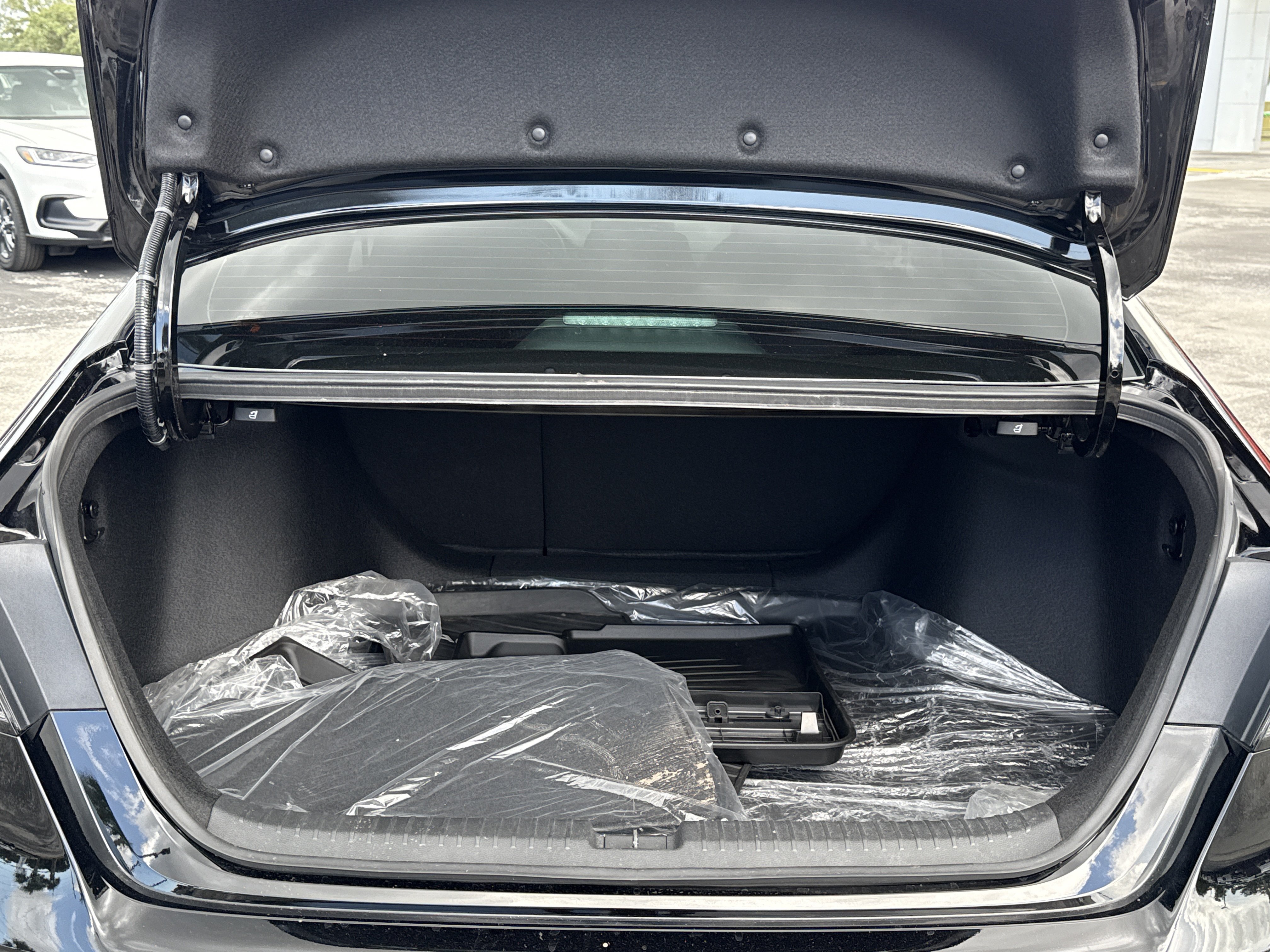 Certified 2023 Honda Accord EX image 17