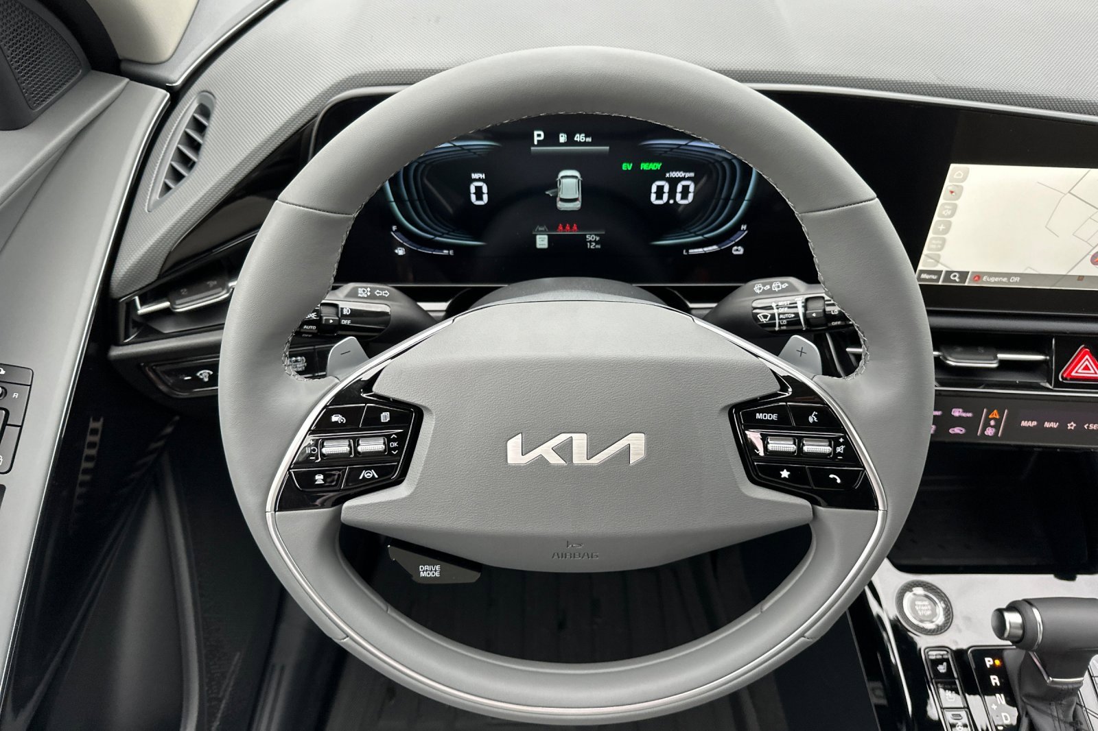 New 2025 Kia Niro SX Touring image 10